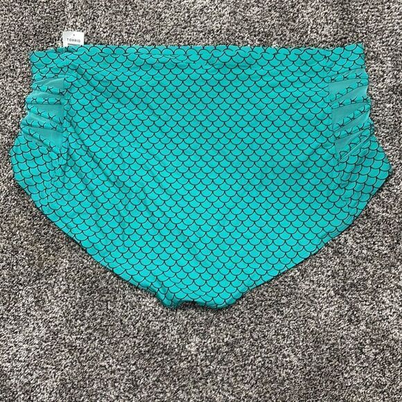 Torrid Diney’s the little mermaid bathing suit bottoms size 5 C9-14 - Picture 2 of 3